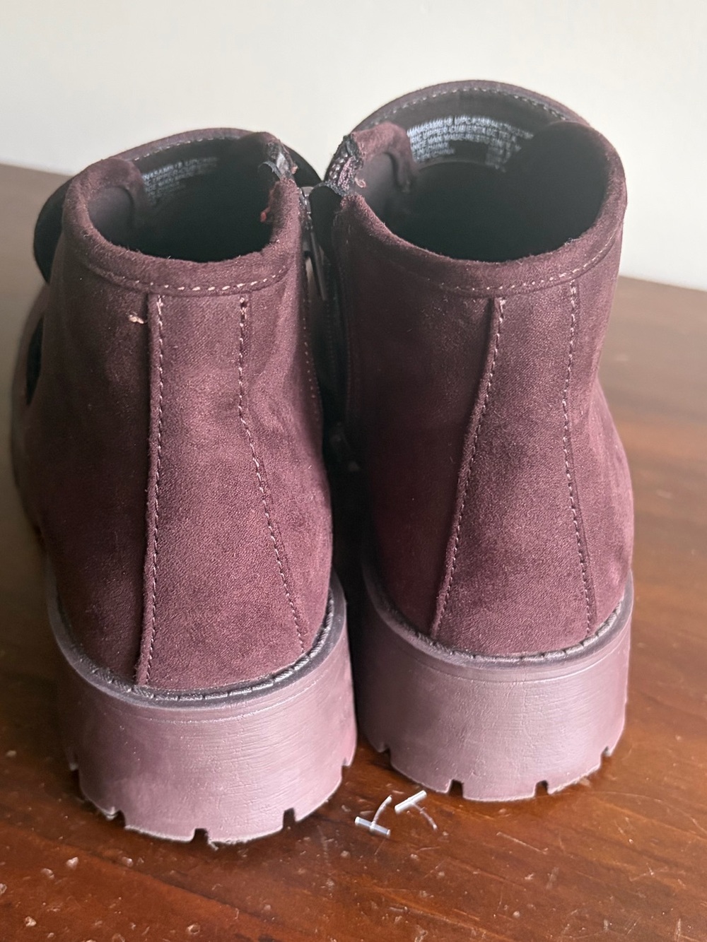 Madden NYC Women’s Chocolate Brown Leon Suede Horsebit Lug Sole Ankle Boots 9 - Picture 3 of 7